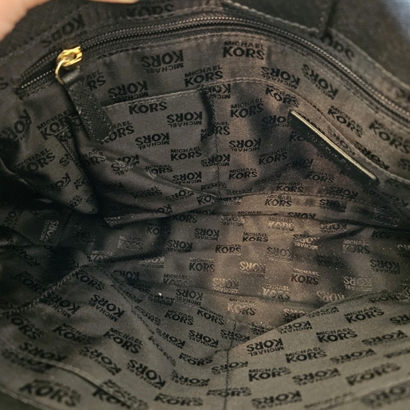 Michael Kors Tote Bag Medium EAST WEST MIXED MEDIA CHEVRON PYTHON DILLON NWOT - Picture 8 of 13